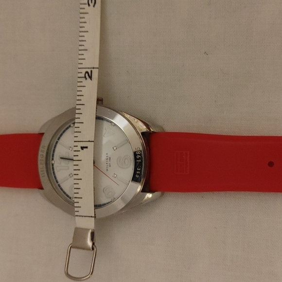 Tommy Hilfiger Watch - Picture 5 of 8